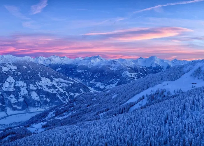 Feriehus In Near Hochzillertal Area Fügen