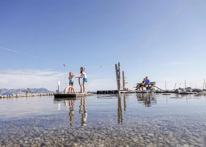 Feriehus In Near Hochzillertal Area Fügen